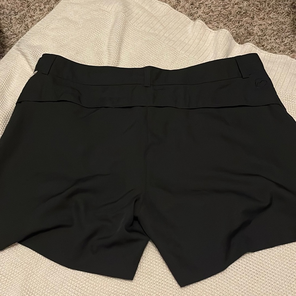Magellan shorts